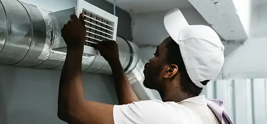 Our Licensed And Insured Cleaners in Coralville, IA